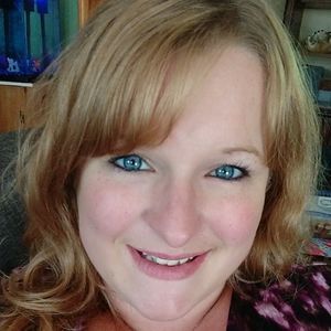 Meet your Posher, Evelyn